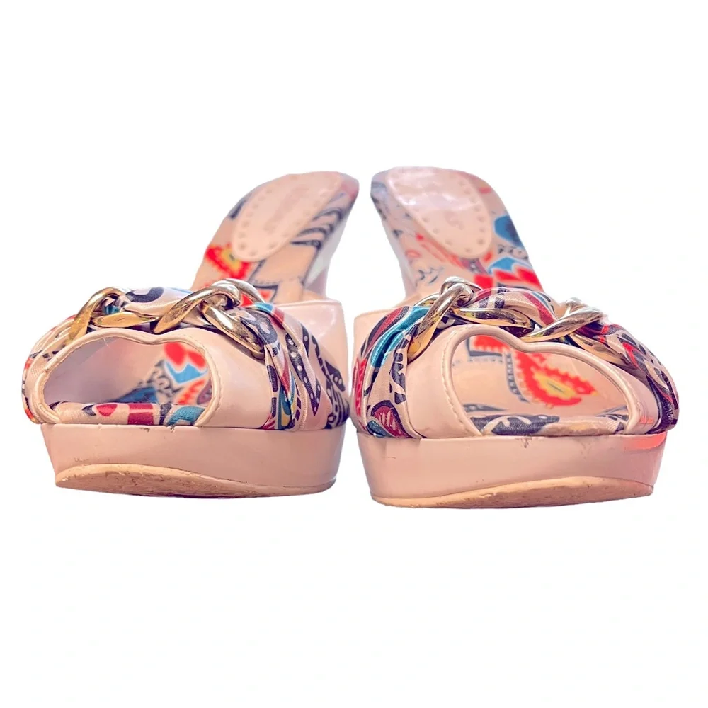 BCBGirls I White‎ Platform Slides